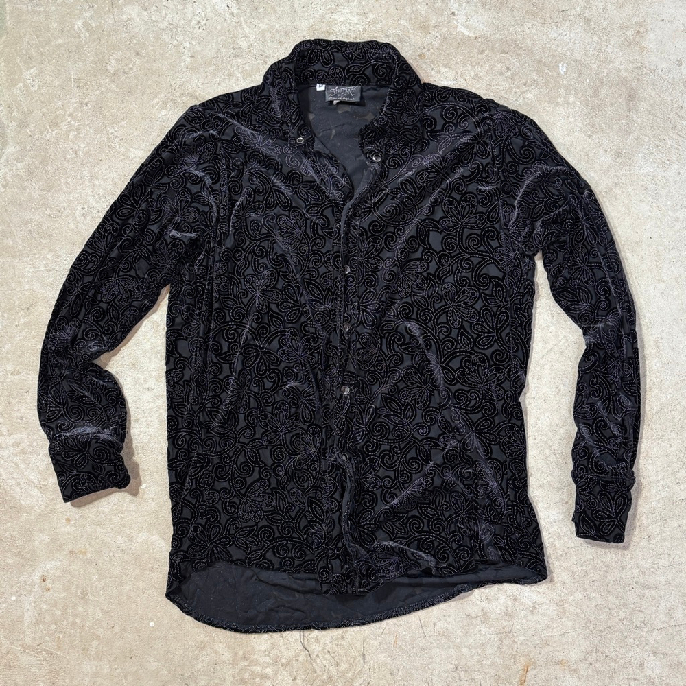 Vintage Shrine Of Hollywood Black Velvet Floral Button Down Shirt Men’s Medium - Picture 2 of 14